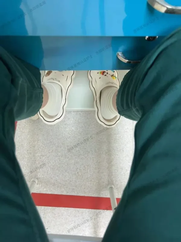 正儿八经体制内小护士，出点原味，卖点零花钱 - 基地