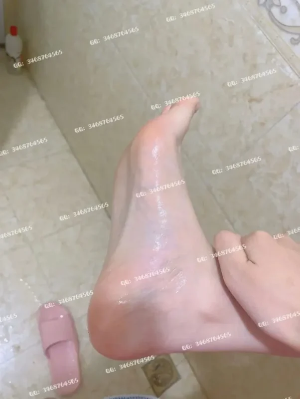 性烈强势妹子一枚 出自己贴身的小宝贝 可以定制各种重口 - 基地