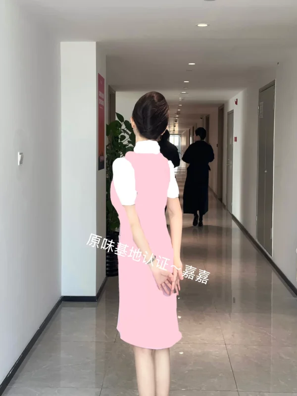 吉祥航空 奶航嘉嘉 有门50 也是抖音万粉博主，不定时开播 - 基地
